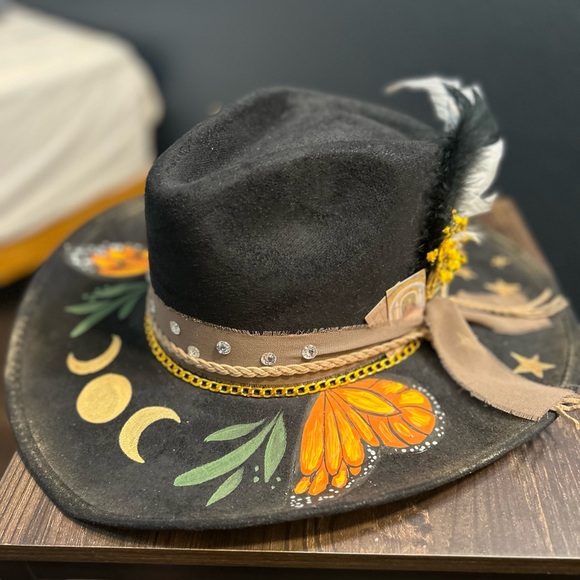 Hand made and hand painted felt hat